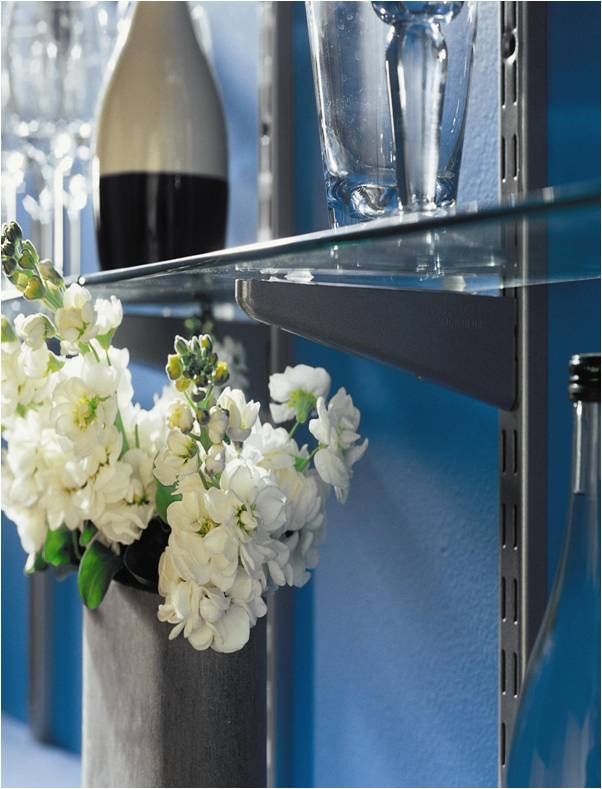 Twintrack 32mm Pitch Wall Upright Gloss Al. 1220mm