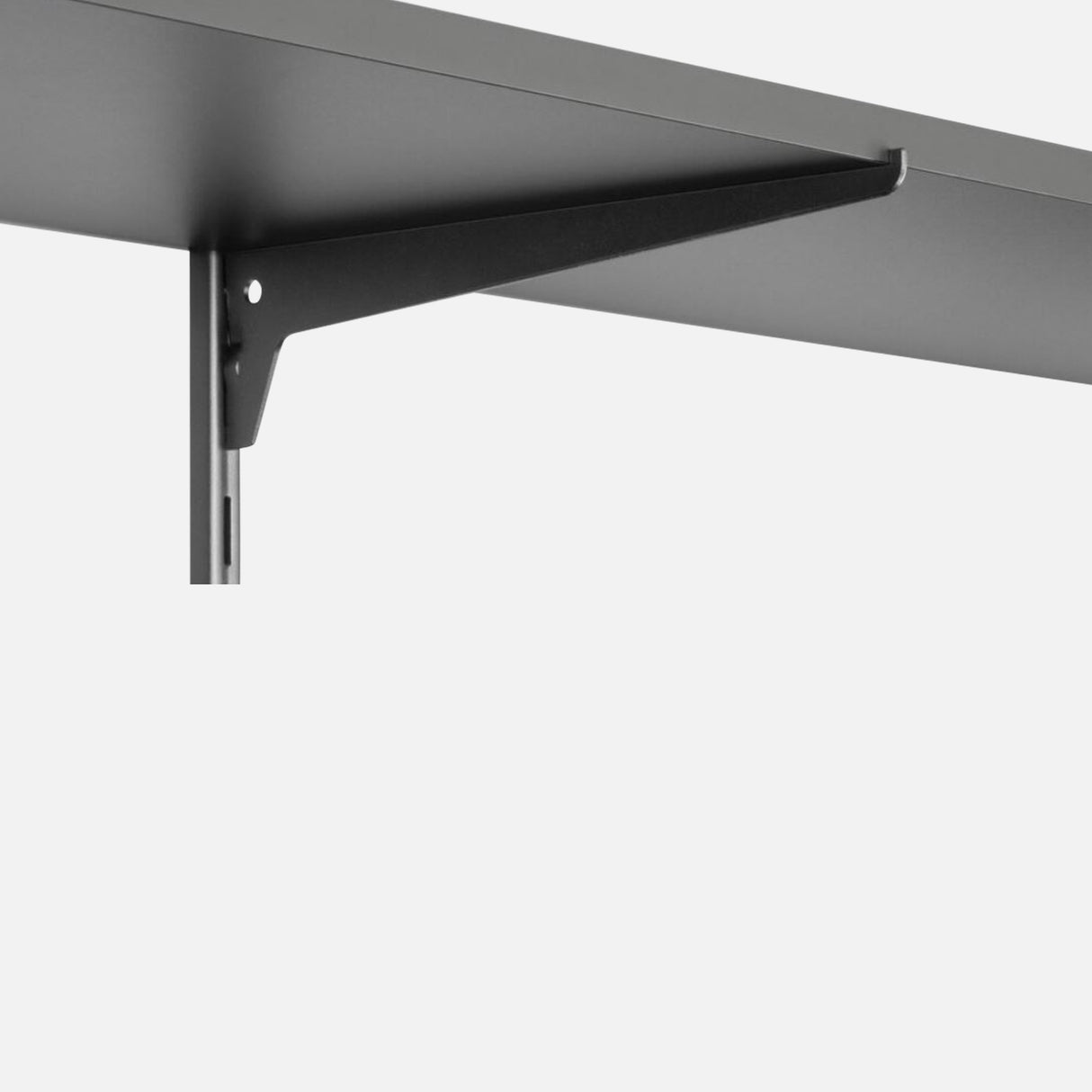 Single Slot 50mm Pitch Upright Matte Black 145mm