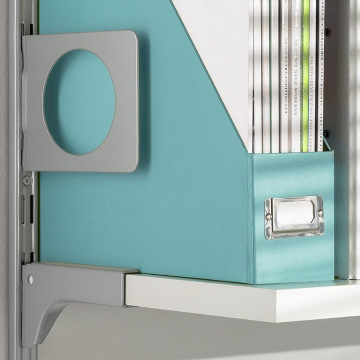 Single Slot 50mm Pitch Bookend White