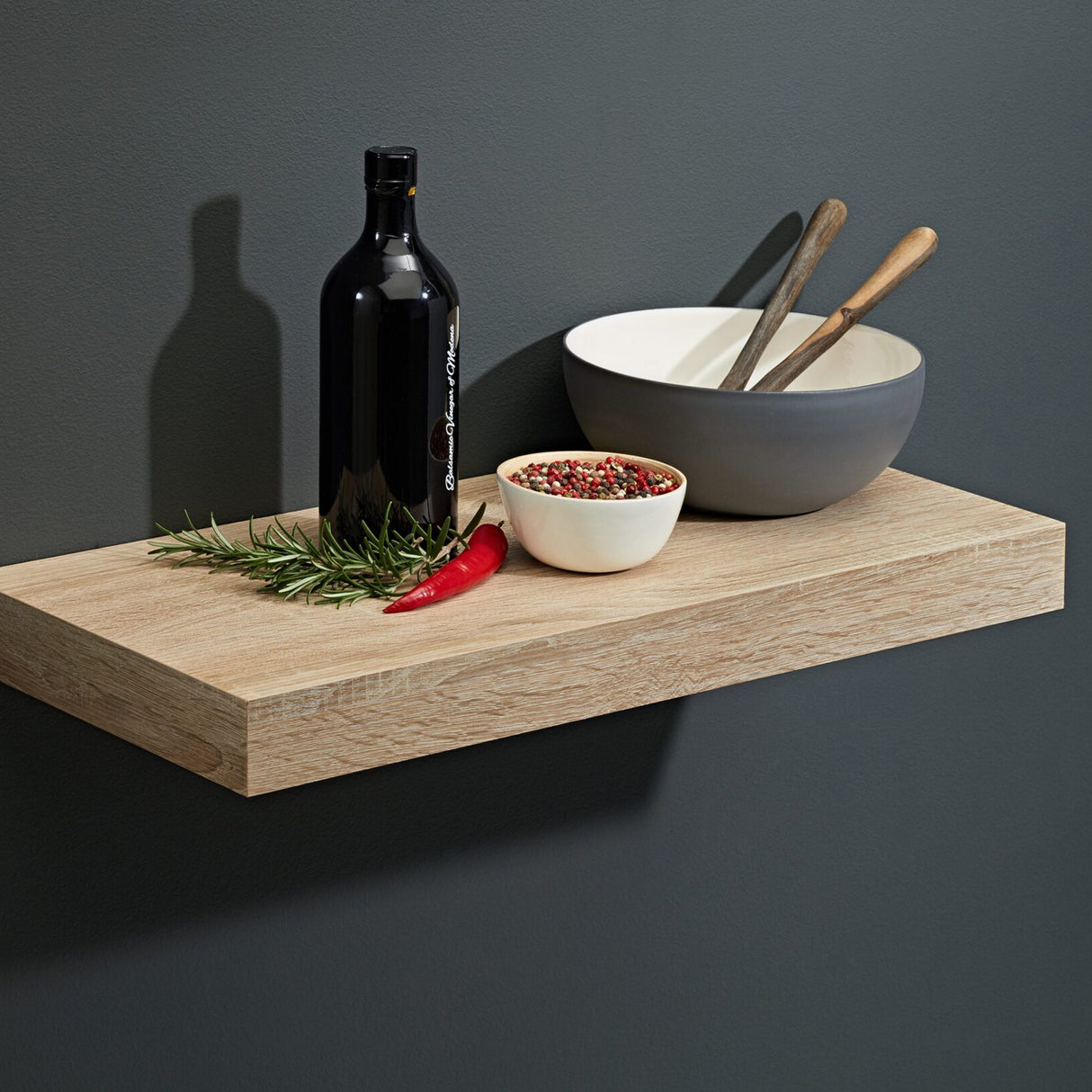 Floating Shelf Oak Veneer 570x250x50mm